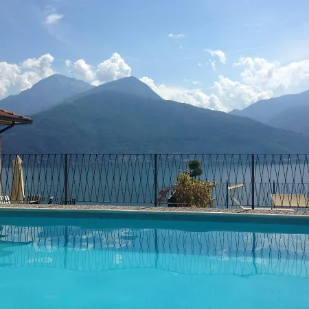 Residenza La Pianca 아파트